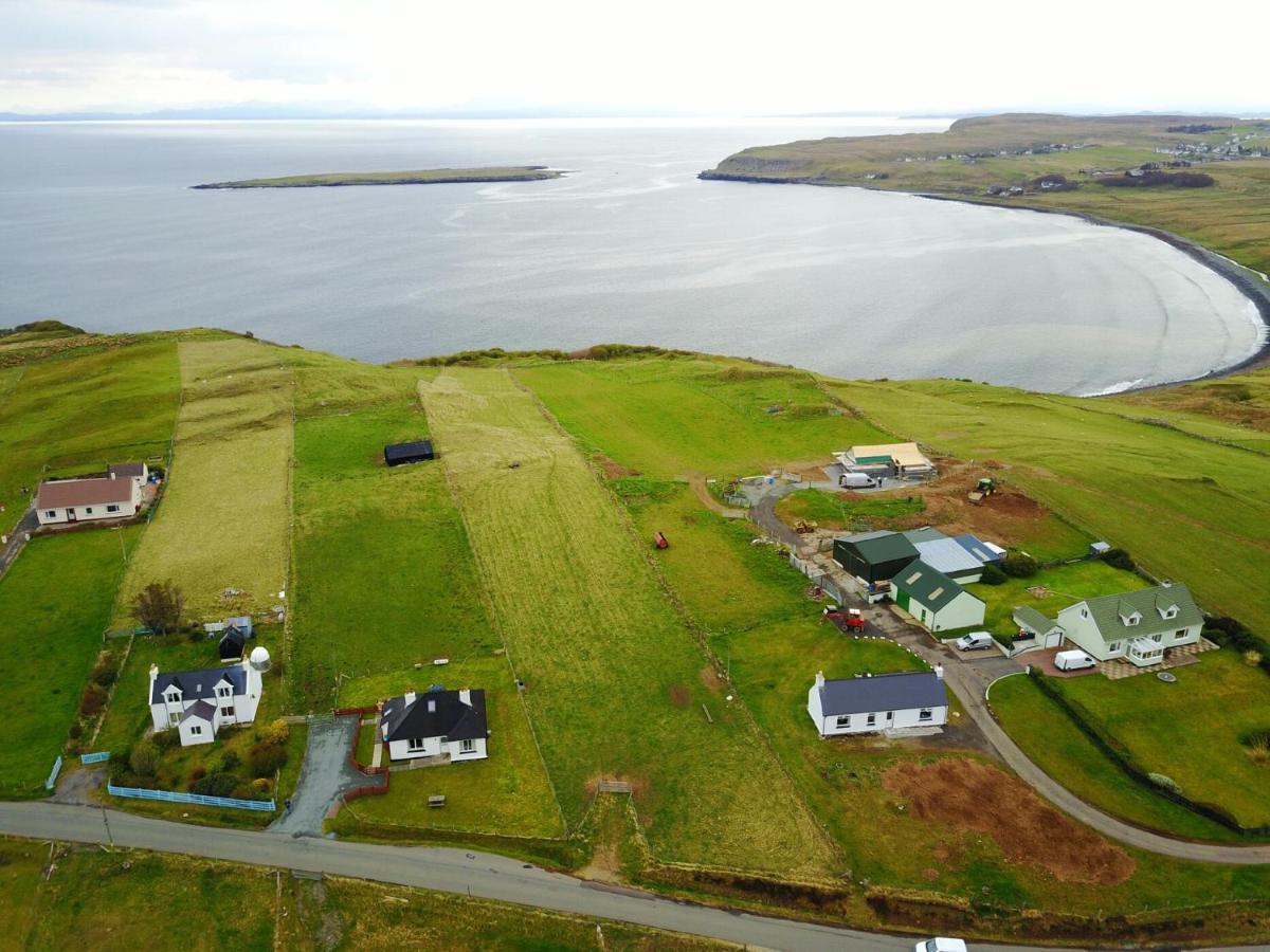 Lachie'S House Villa Staffin Exteriör bild